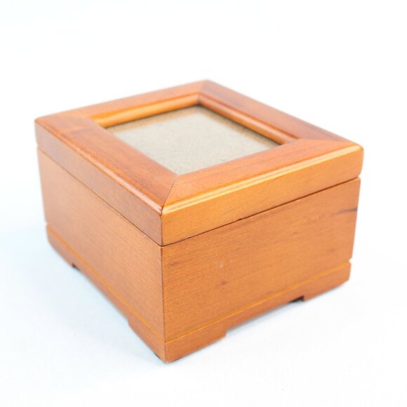 Wooden Hinged Music Box Song Memory Picture Frame Ring Holder 4.25" Square - Picture 2 of 10